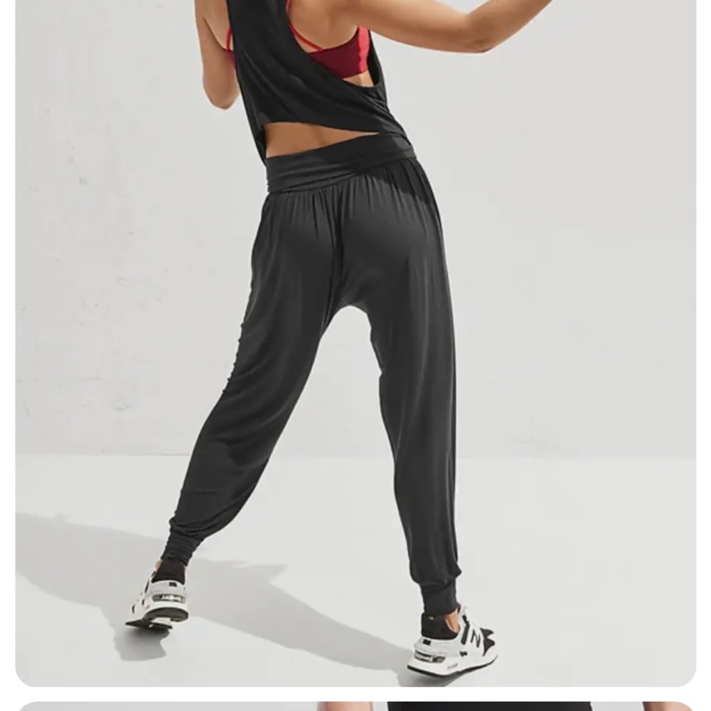 ATHLETA STUDIO WOMEN'S BLACK SOFT LOUNGE ELASTIC WAIST JOGGER Sz M